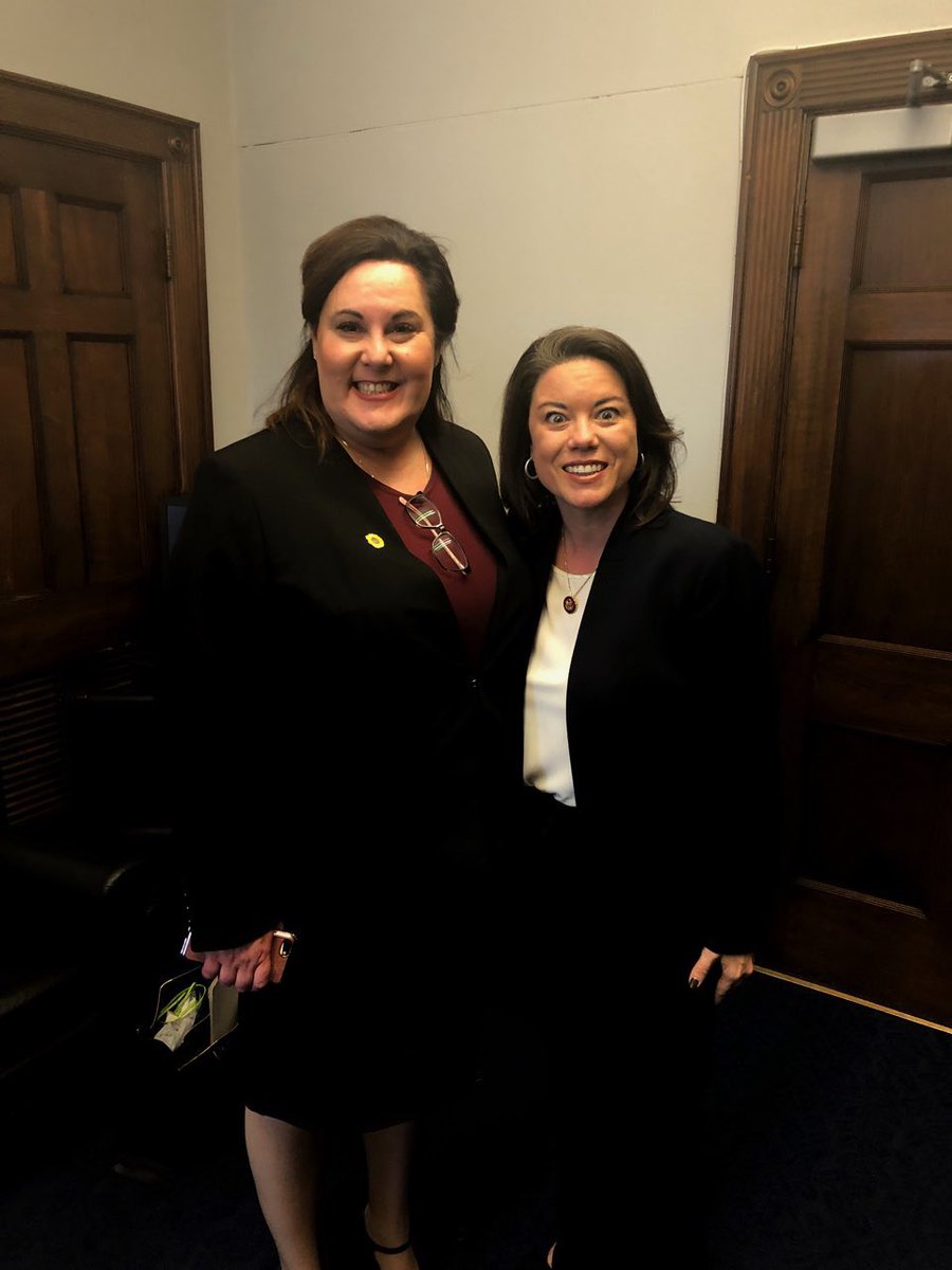 MSRC_tweets's tweet image. Last meeting of the day!  @aarc_tweets @CarrieBourassa @AngieCraigMN  #breathingmatters #AARCLobby