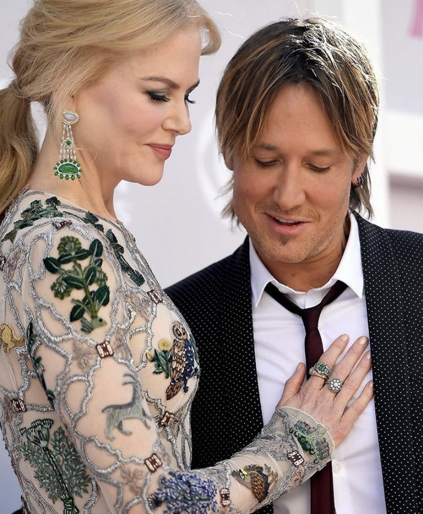 grayclothes's tweet image. 