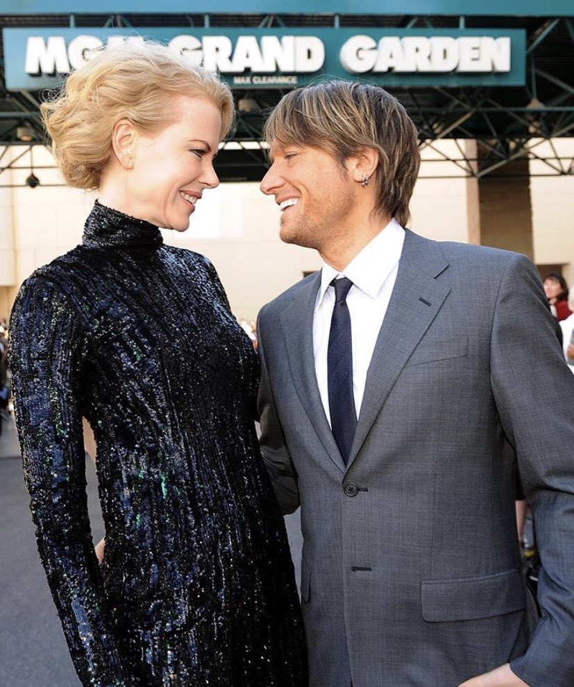 grayclothes's tweet image. 