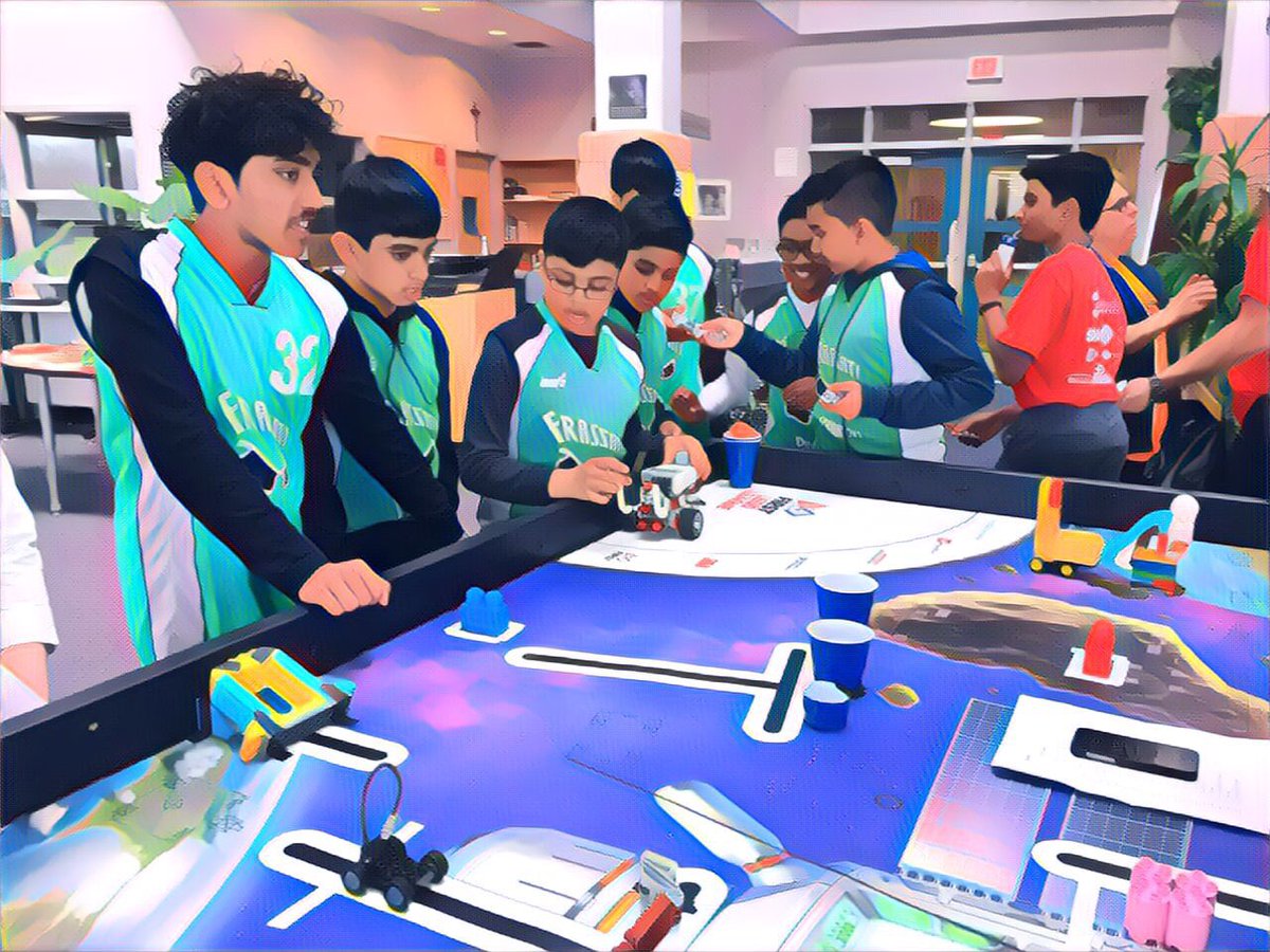 mrm1mr's tweet image. @skillsontario @TCDSB_STEAM #MaryWard #robotics Thanks Mr Emers and Ss for a great experience and fun competition @firstlegoleague @CANFIRST