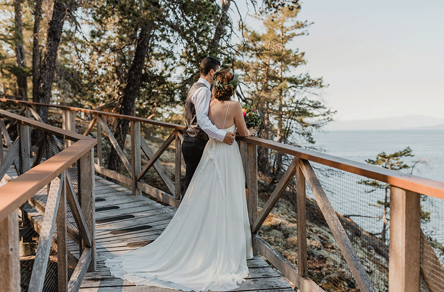 Relaxed Sunshine Coast Vegan Wedding :: Tina Marie &amp; Tyler photographed by <a href="/jenpphotography/">Jennifer Picard</a> ow.ly/Hwu130on5KK