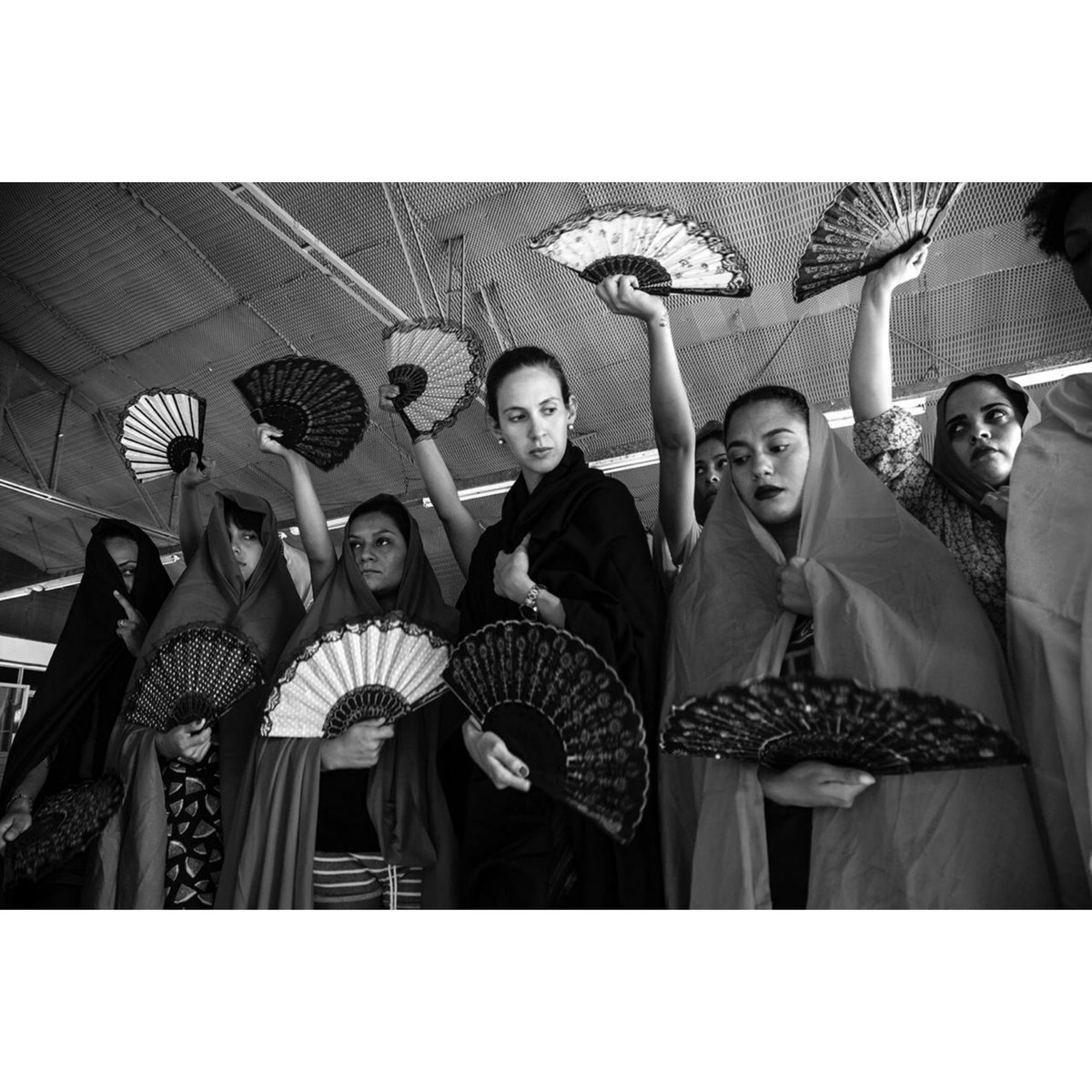 EMPEZÓ LA PREVENTA
Les cuento que ya pueden comprar sus entradas para ver #TodosVuelven, un musical para el Perú 😍. Las  pueden comprar en teleticket.
Estas fotos son de los ensayos. Las tomó  <a href="/CarlosGaliano4/">Carlos Galiano</a> , mi amigo y director de la obra. 
<a href="/preludioac/">Preludio Asociación Cultural</a>