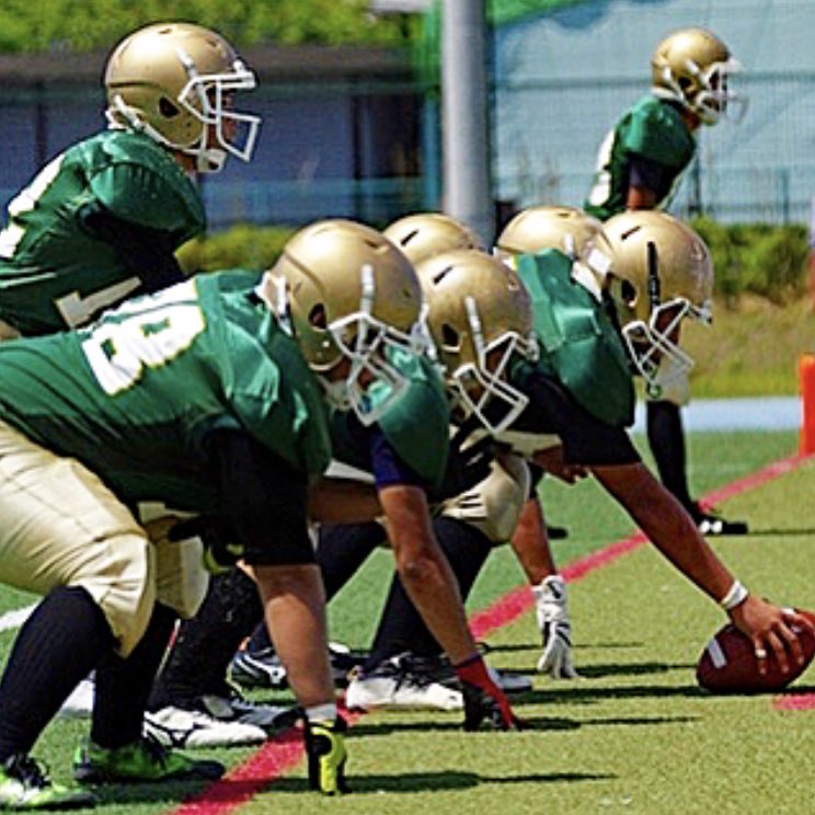 greenhornetsafb's tweet photo. こんにちは！
八日市高校アメリカンフットボール部Green Hornetsです🐝🍀
あまり馴染みのないスポーツで、高校から始めた部員ばかりですが楽しく活動しています。質問も待っています！ぜひ1度見学に来てください🏈
部員一同皆さんの入部を心待ちにしています！！！
マネージャーも募集中です！！！ https://t.co/YRfeP31shr