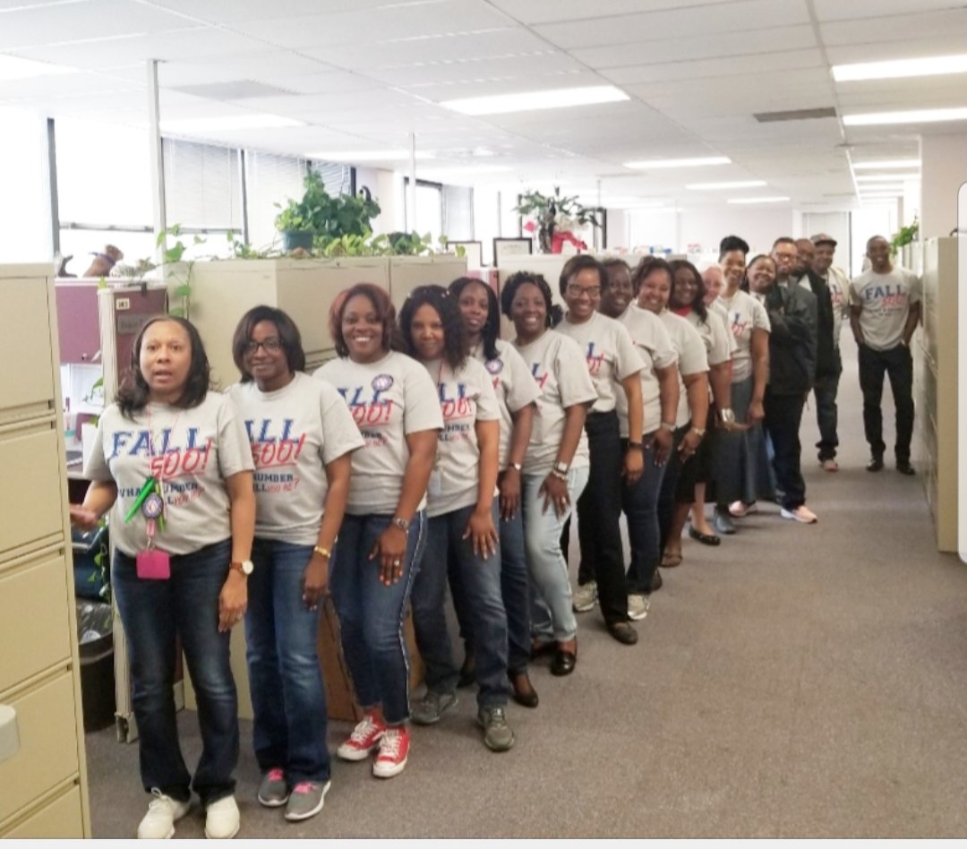 TanikaSLester1's tweet photo. "Fall in Line" and sign up for Early College NOW!! Parents, contact our Early College Advisors to find out how your child can earn college credits on a college campus!! What number will your student be?!? #CCTE #Fall500 #readygrad @SCSK12Unified @SCS_CCTE @ECPScholars https://t.co/Wa9mgzwXDa