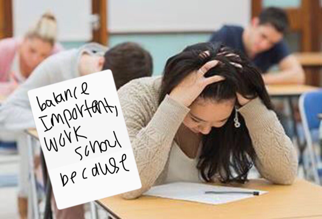 Maiyaaudrey's tweet image. *reads the writing prompt* #staartest #staar