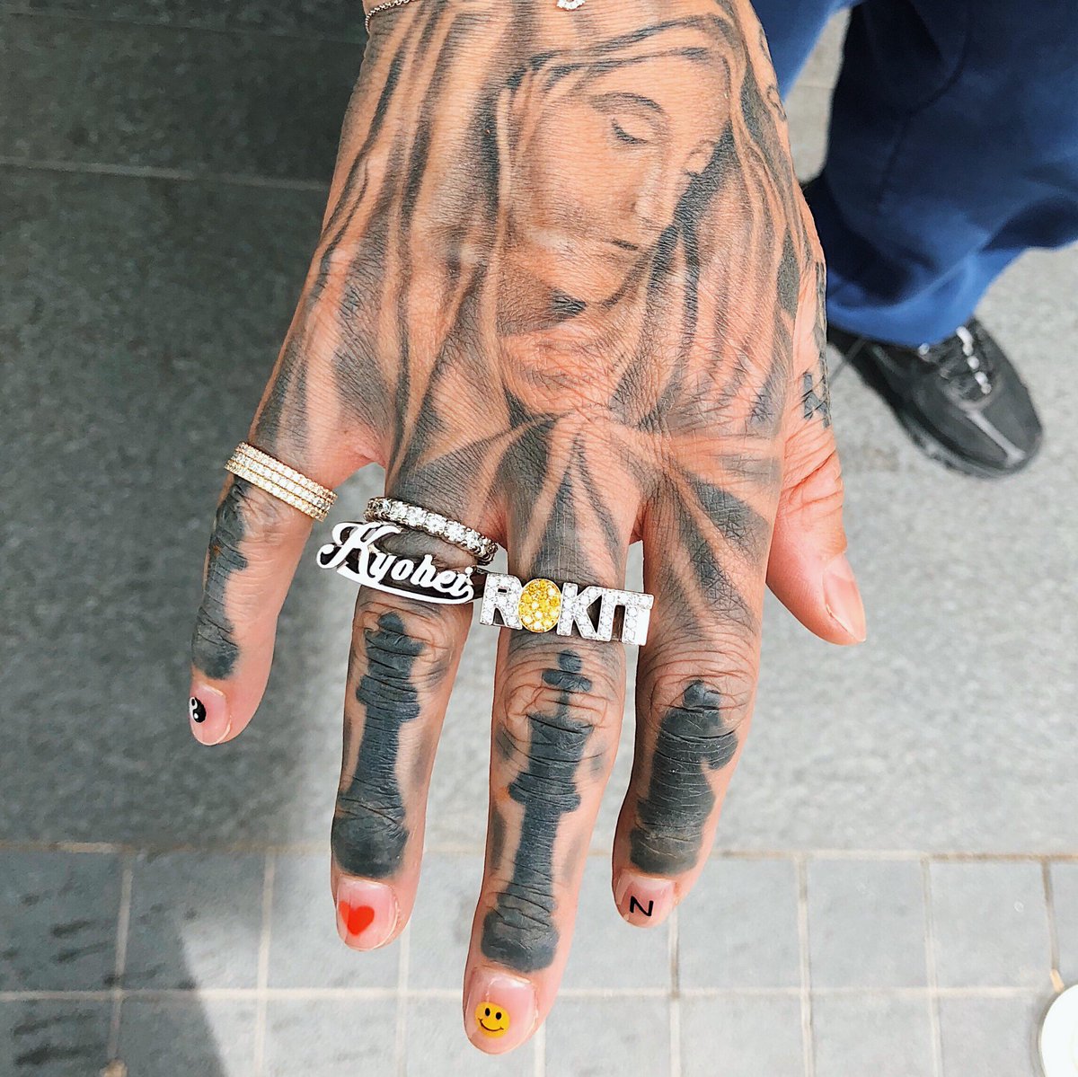 Rokit_One's tweet photo. 🚀😊🧡#rokitone https://t.co/KVMRYqLIE2