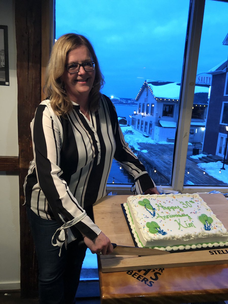 Congratulations <a href="/KimNWood_TD/">Kim Wood</a> for a fantastic 30 years with TD! Your leadership and mentorship to your peers have made a significant impact! Proud you are on my team! NB lucky to have you #greatleadership #thankyou <a href="/scott_belton/">Scott Belton</a> @AndrewP_TD <a href="/LeonaDonnelly2/">Leona Donnelly</a> <a href="/agblair4/">Andrew Blair</a>