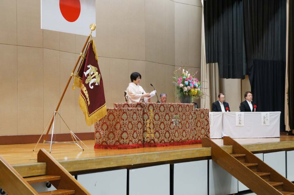 tone_sho's tweet photo. 新入生の皆さん、ご入学おめでとうございます。在校生職員一同、皆さまの入学を歓迎致します。これから一緒に利根商を盛り上げていきましょう! https://t.co/kwAm2tKrRj