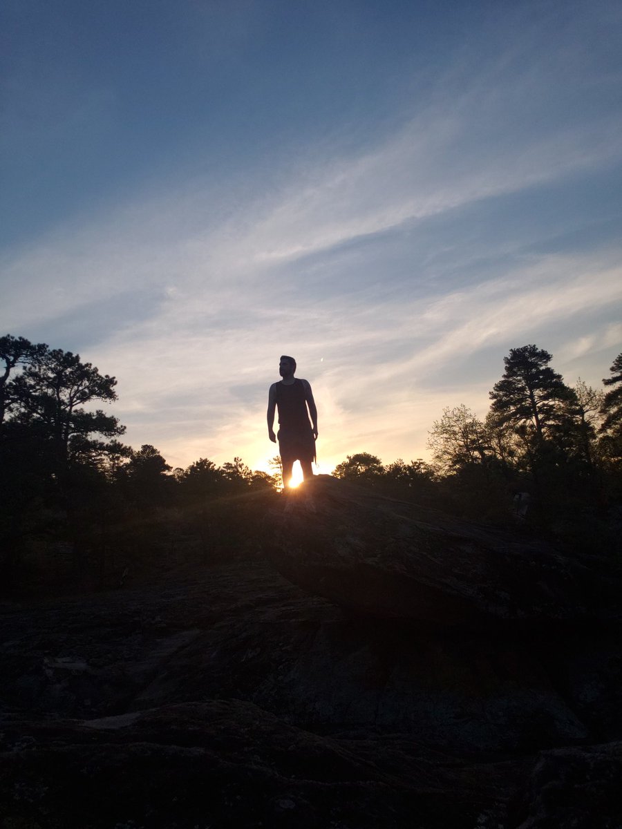 Beardguyemoji's tweet photo. Today was a good day. 🌳 https://t.co/IUuP98j3Uq