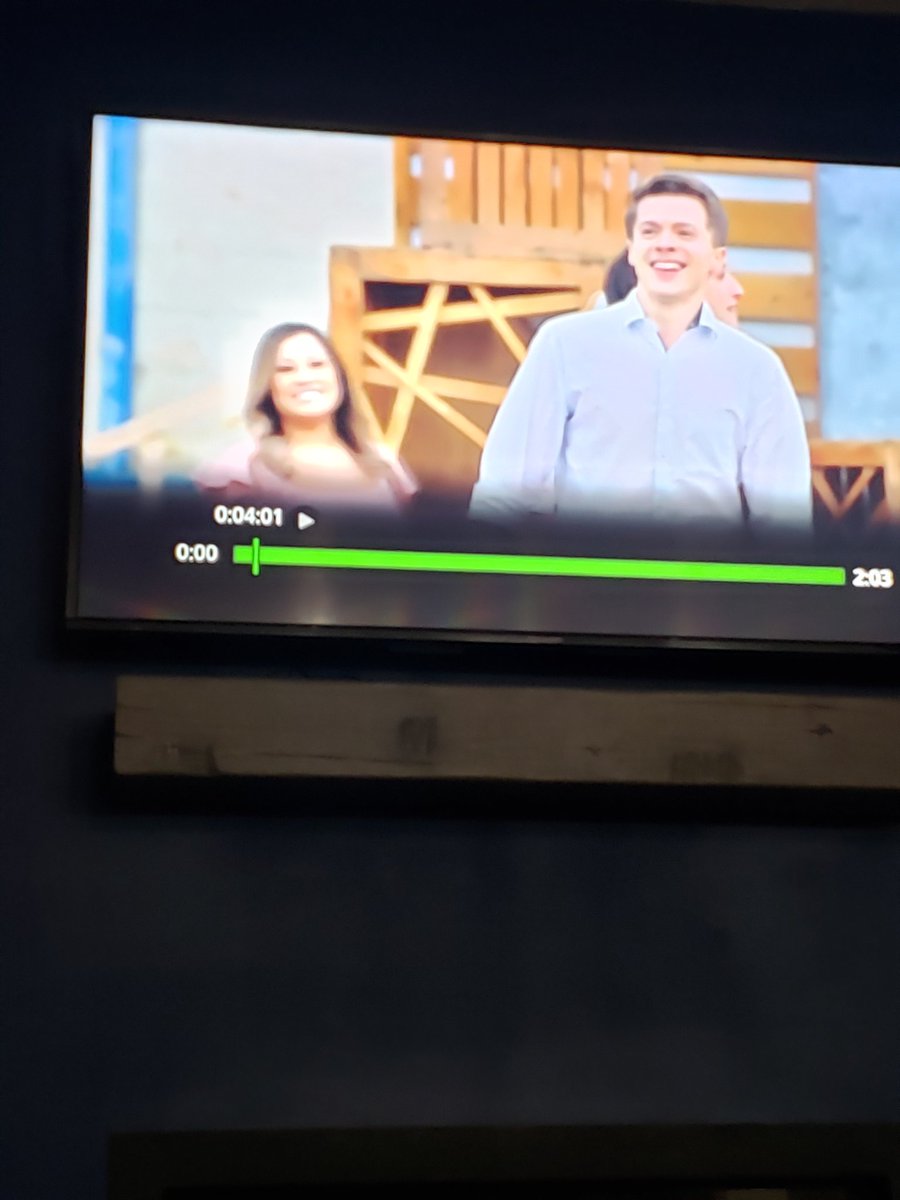 AmyCarrier28's tweet photo. 4 minutes into @MasterChefCDA and already cannot control the tears. So inspiring seeing Canadians chasing their dreams! #MasterChefCanada https://t.co/HDXi8Ut4JT
