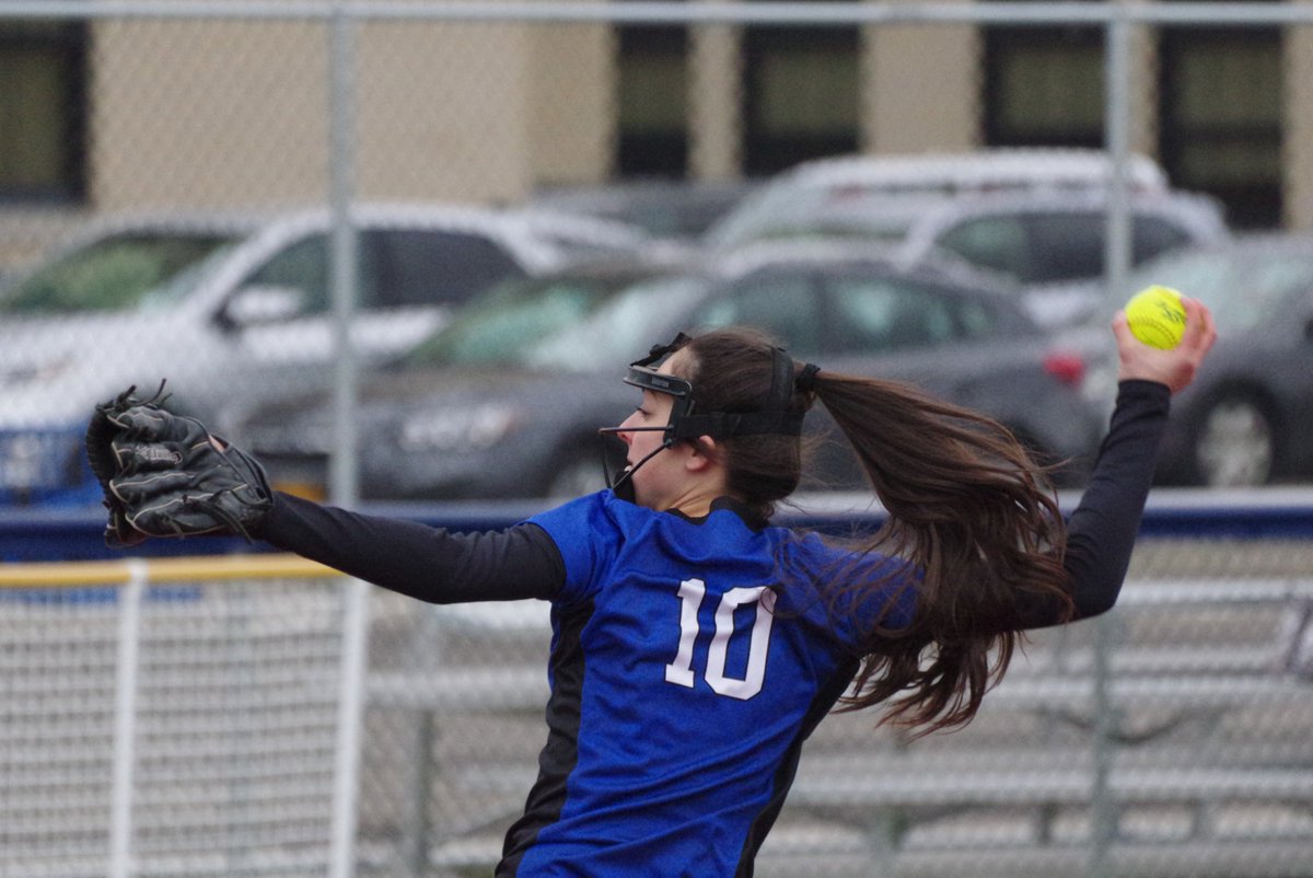 LarrySidelines's tweet photo. Lydia Serrano of Kenmore West &amp; Avery Andrews of Grand Island were locked in a pitchers duel today. Serrano threw a 2-hitter, but Andrews &amp; GI took a 1-0 win as Sara Frosolone tripled &amp; scored on a ground ball by Haley Coombs i n the 4th inning. (Photos by @LarrySidelines) https://t.co/euTd8aNRBZ
