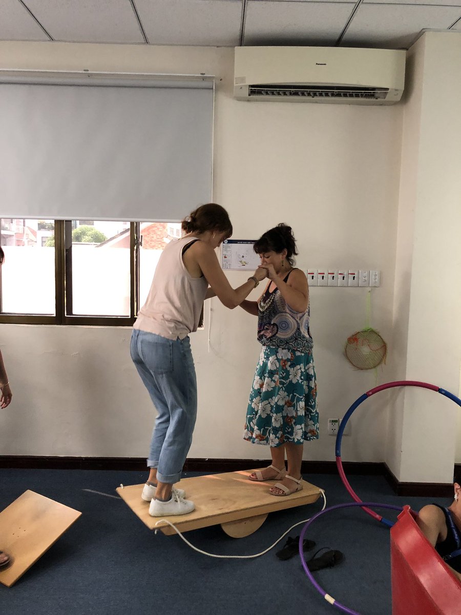 A glimpse into the beginning minutes of our play based workshop/coffee morning for parents. So pleased with the parent turnout and enthusiasm! Can’t wait to share more photos soon! @meadowsmelissa love your  passion for play! #play #playislearning #parenteducation #ishcmcib #pyp