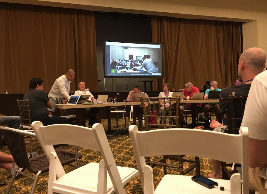 appworkspdx's tweet image. Loving the #FileMaker #unconference at #pauseonerror!