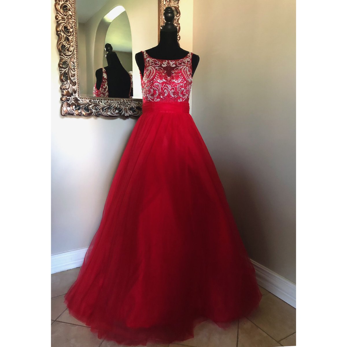 New prom dresses in now!