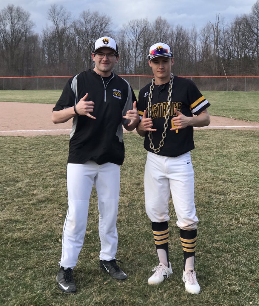 BallBagBaseball's tweet photo. The season’s first Game Chain was given to @joshkurlinski for his amazing overall performance. He knocked in three runs, had phenomenal defensive plays, and closed the game with a 1-2-3 inning. https://t.co/klrdrcmpIn