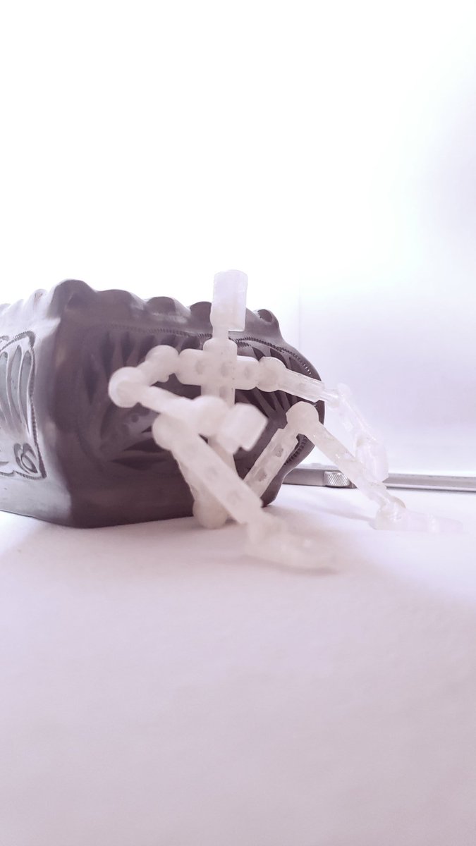 ArtJointed's tweet image. En la sesión de hoy

Today&apos;s session

#armature
#modibot
#StopMotion