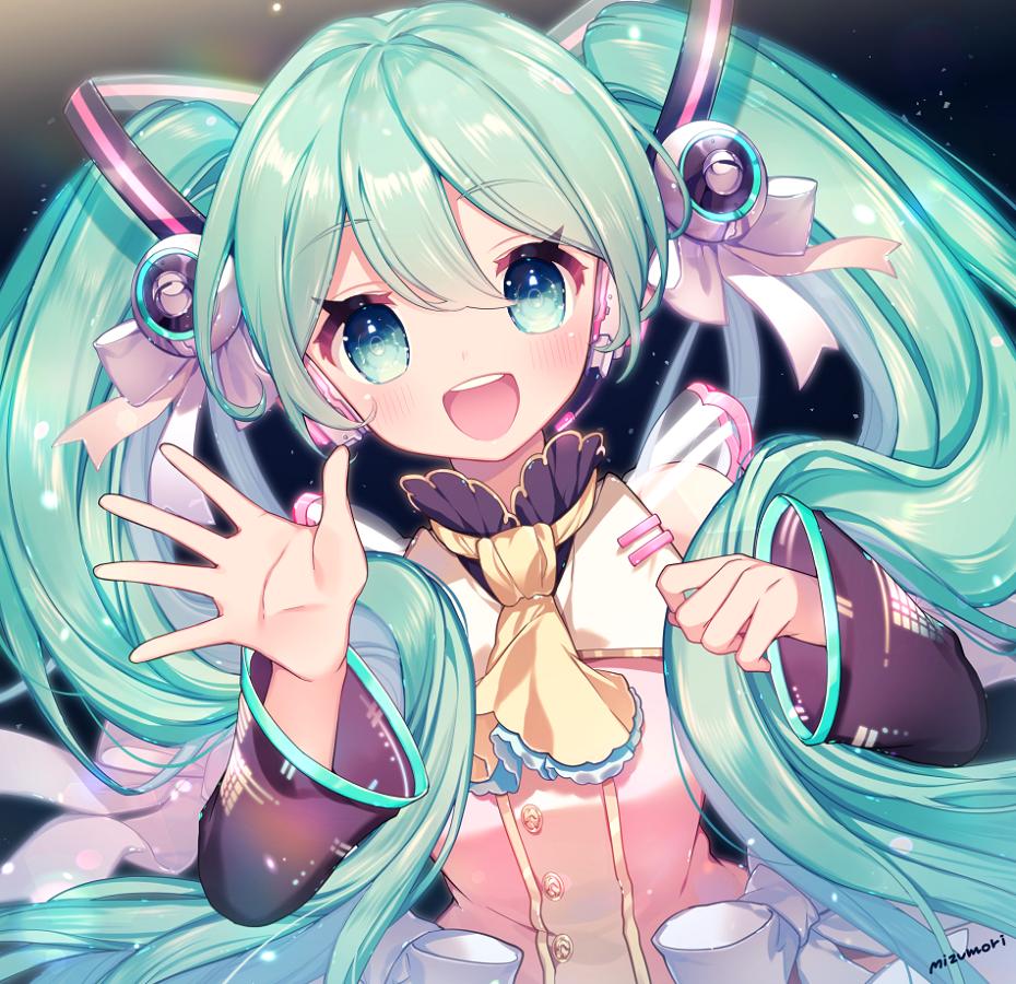 初音ミク「ミヅモリさんのニッコリ笑顔で手を振るミクさん!スピーカー搭載?の髪飾りや、リボン」|piapro(ピアプロ)のイラスト