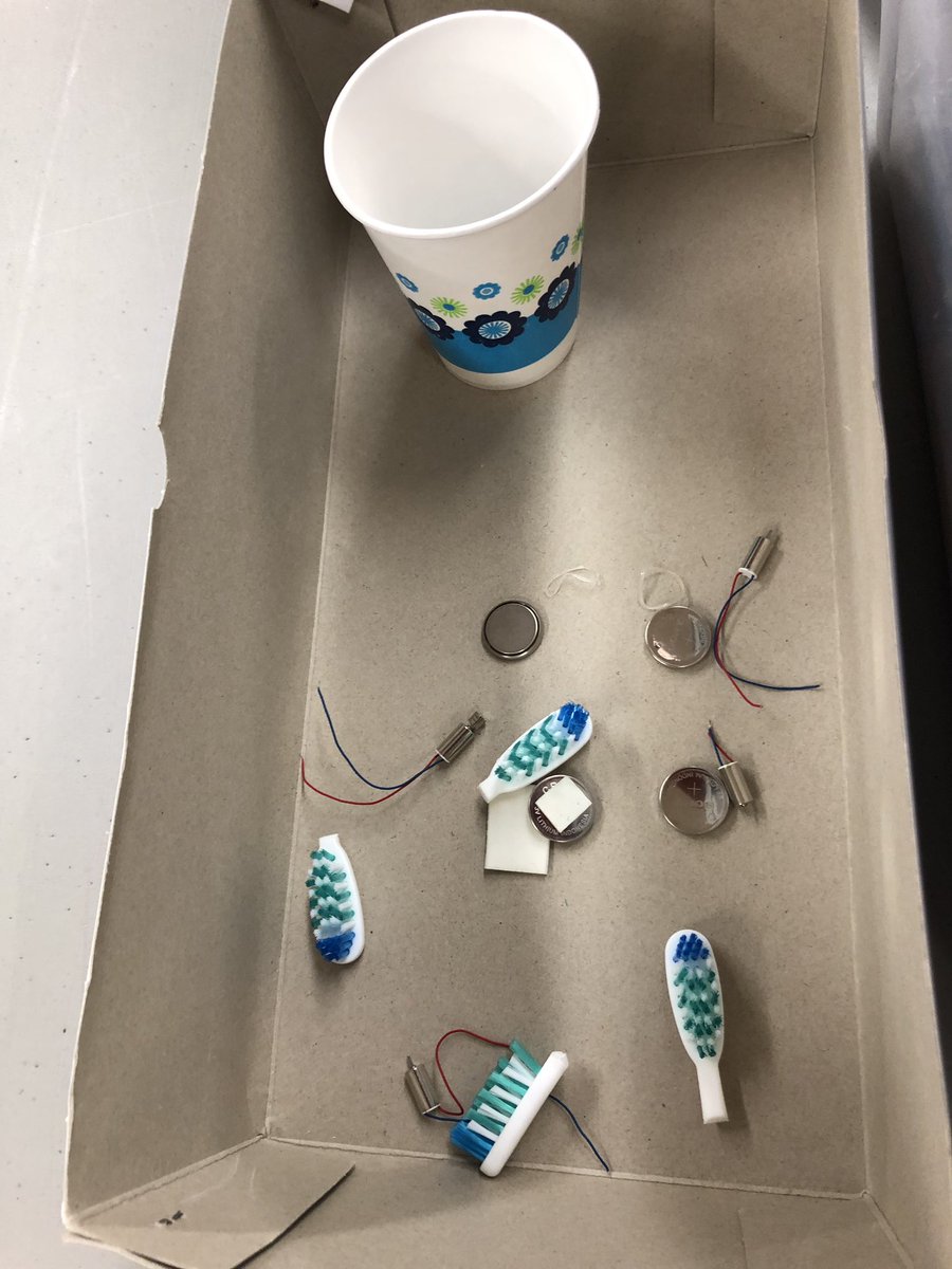 MVMSPride's tweet photo. Our students are celebrating #NationalRoboticsWeek by creating #brushbots in the Innovation Lab! #createsomething https://t.co/YDngpk4JhU