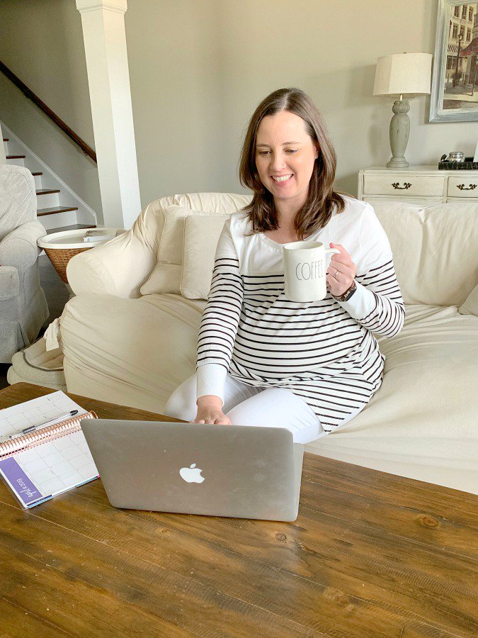 Logan_Can_Blog's tweet image. #ad I’m talking all about blog taxes over on LoganCan.com and how we do our taxes from the comfort of our own home and save tons of time with @HRBlock &amp;gt;&amp;gt; ooh.li/6f9c903 &amp;lt;&amp;lt; #BlockHasYourBack