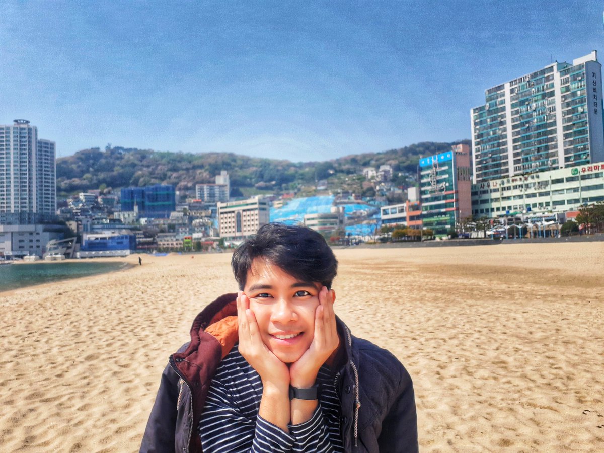 _yosoydominic's tweet photo. How can something so wrong, feel so right all along?
#SongdoBeach
#April2019 https://t.co/qCodA9SfEb