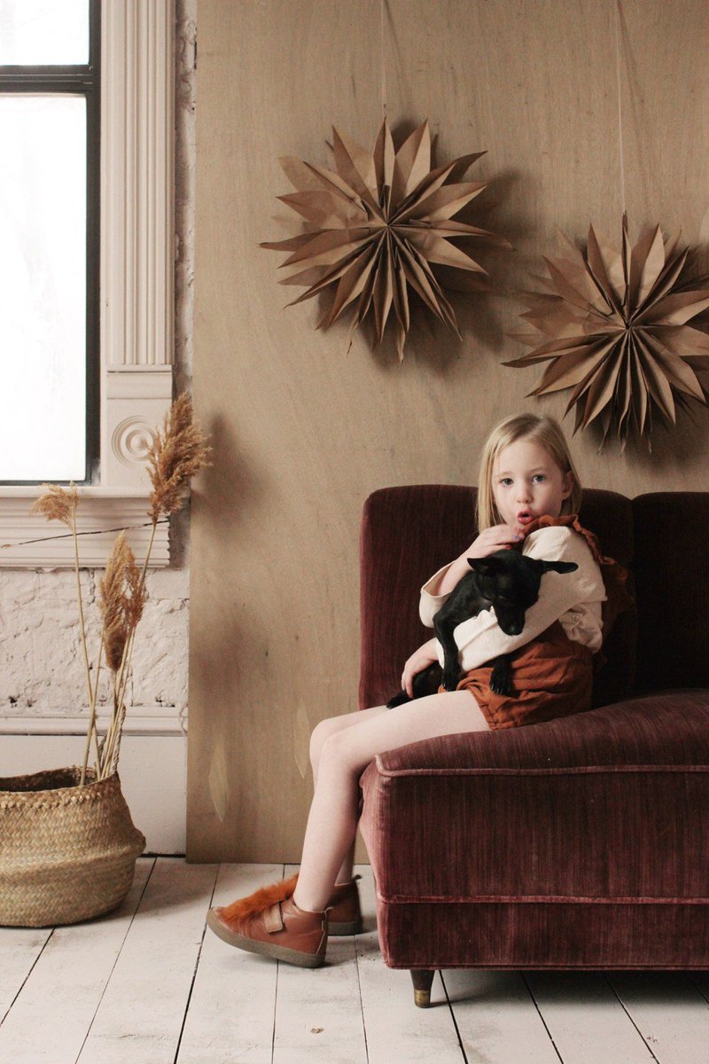 Crafting Christmas mermagblog.com/crafting-chris…