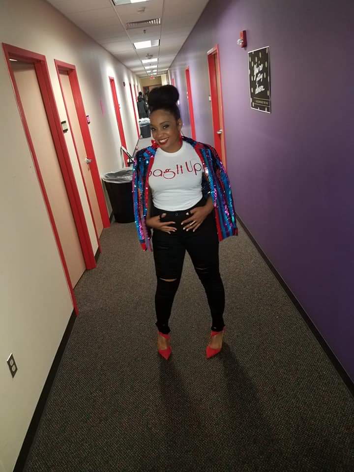 MillicentCunn11's tweet photo. #DCFP2019 Outfit by Bag It Up Boutique #curvymodel #curvemodel #fullfiguremodel #thick #thicc #modelmagic #blackgirlmagic https://t.co/Cho3j8SHaH
