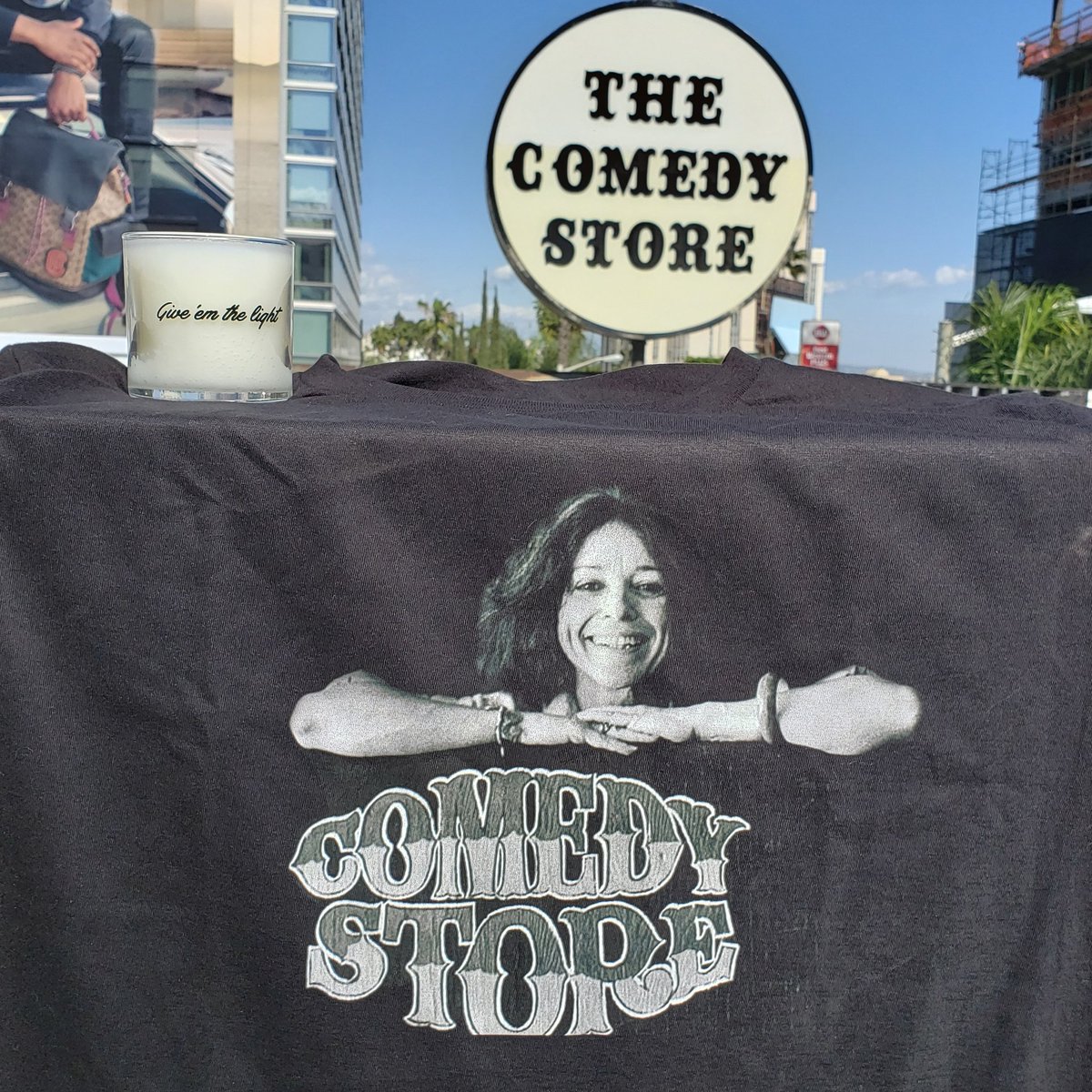 TheComedyStore's tweet photo. 1 year ago Mitzi left us. In her club she cultivated the greatest minds to ever step on stage. She was a mother to us all and gave us a home. We honor her this Thursday and every person in attendance for our Original and Main Room shows will receive a gift. Long live the queen. https://t.co/3eQvoOhdlV