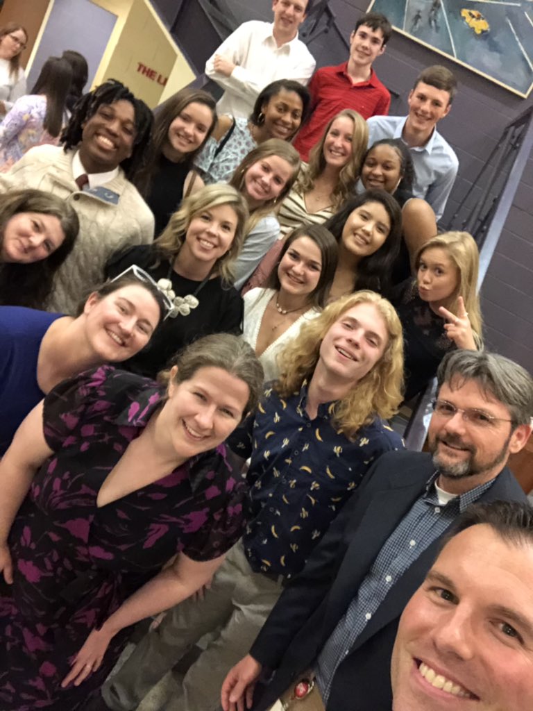 Collier_SCPS's tweet image. Honored to recognize our ACA juniors at their JSRCC Convocation tonight. I’m so proud of them, and I love the fact that their teachers took time away from their own families to support our students tonight. Love our Bulldog Family! 🐾👏@glndschools #ghsbulldogs