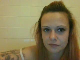 I'm online @MyFreeCams! #onmfc https://t.co/2KGGJZeDGJ 💚 https://t.co/km2GKxw8b0<a class="tags" href="/tag/myfreecams">@myfreecams</a><a href="/tag/onmfc"class="tags">#onmfc</a>