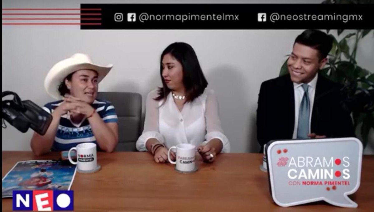 NormaPimentelMx's tweet photo. 🔺🎙🔹 Esta tarde desde #AbramosCaminos #NeoStreaming
conversamos con mis amigxs #DanielZamora de @PRtoastmasters y #MaJo de #Apps 🌈 presentando la marcha del orgullo LGBTT
@33_Mujeres
https://t.co/146hadgXUH https://t.co/c2eAJspmtd