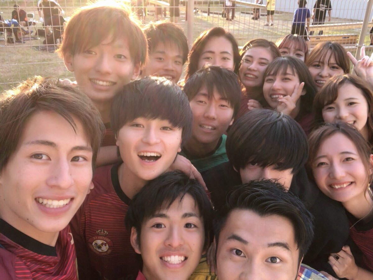 SiegtorFC's tweet photo. 明日、4/11(木)12:10~12:50@AC338で説明会&質問会を行います❗️
お昼ごはんを食べながらサークルの活動内容や雰囲気について知れると思うので友達誘い合って是非ご参加ください😊
#siegtorfc #立命館 #oic #サッカーサークル
#選手 #マネ #新入生募集 #春から立命館 https://t.co/q7CUL4uOq8