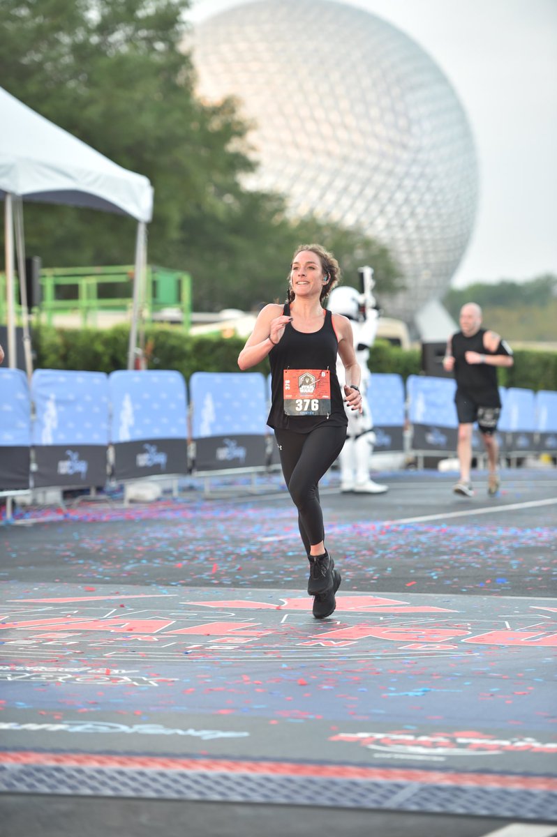 KDemergian's tweet photo. 7:35 mile pace and hands down the best race of my life. I vacation a little odd, but guess that’s life as a #runner #StarWarsHalf #orlando #disney https://t.co/QrVfWu35qi