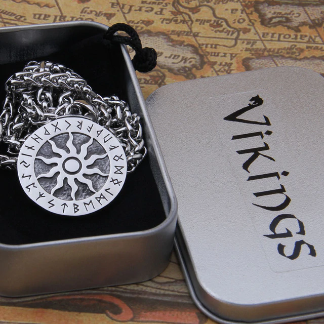 HOTTREND5's tweet photo. VIKING RUNE NECKLACE. FREE SHIPPING WORLDWIDE

GET IT HERE >> https://t.co/VZ7gBKkfAp https://t.co/xFC4trbCsH