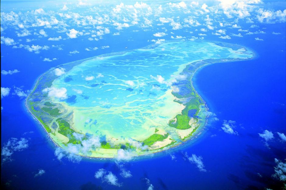StepUp2ThePl8's tweet photo. Step Up To The Plate baseball equipment has made its way into the hands of kids on Fanning Island. You may ask, "Where is this place?" Check the map for details. #playball @PruSpirit #PruSpirit2018 #sparkgoodness @SparkGoodness #BeTheChange #baseball #fanningisland https://t.co/L2j8lVcblh