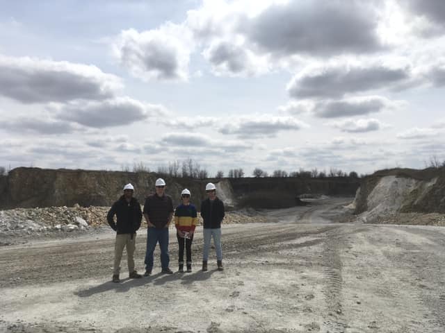 EaES_UIC's tweet photo. Lots of #fieldtrips in April. Here are pictures from this past week's trip to the Kentland impact structure in NW Indiana. #shattercones #geoscience https://t.co/lXXm6hIJo8