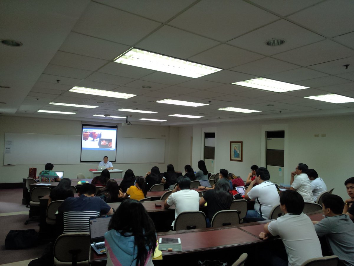 uapslg's tweet photo. Happening NOW: Lecture on OFW Remittances by Mr. Bansan Choa, CEO and Chairman of iREMIT. https://t.co/gTr6MwQg2p