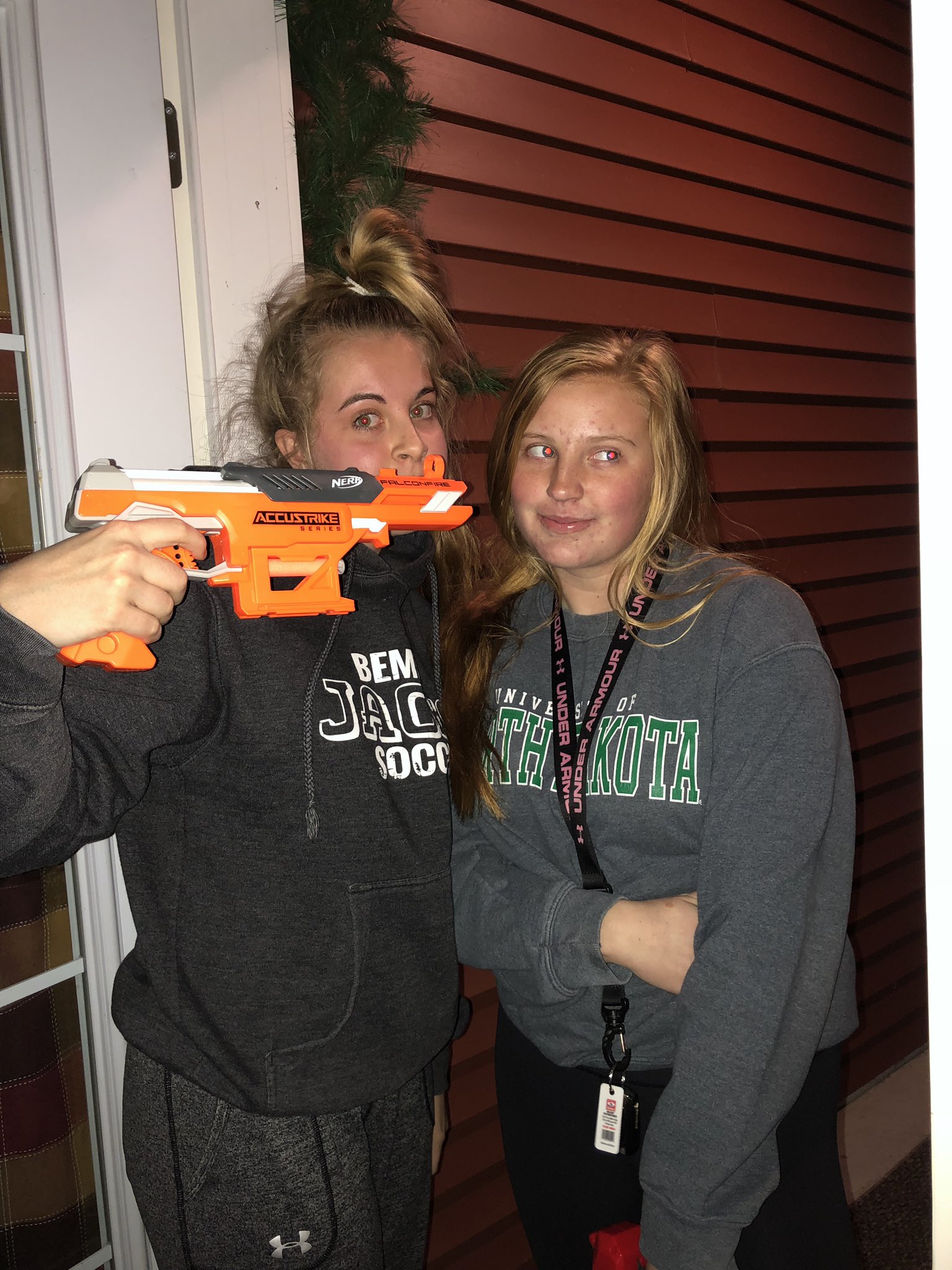 dartbreakers💗 on Twitter "Bmjinerfwar Halle out// Junior Jocks2 Gary