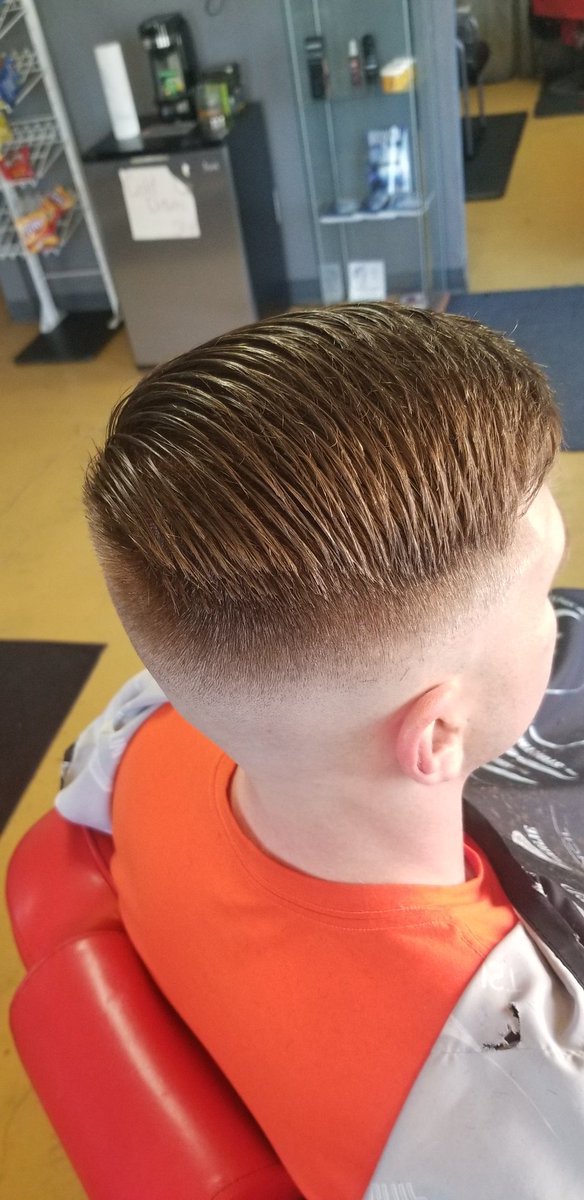 klippedendz's tweet photo. We are committed to helping you look your best. Book your appointment today!
https://t.co/0BMbsWRoFF 
#barbershop #barberlife #klippedendz https://t.co/PnJDTOSHEZ
