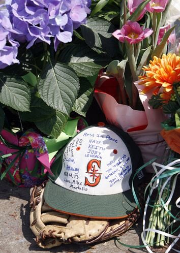 BradKRicha88's tweet photo. #10YearsLater, the April 10th, 2009 tragedy shook #SeminoleHigh, #LargoHigh &amp; #PinellasCounty. Gone but never forgotten by friends &amp; family. #LiveInTheSky #NateKeithJoeyLeShawn #GoodFridayFour. We miss you all everyday. @SeminoleWarhawk @WarhawksBB @SeminoleBball @TB_Times https://t.co/xQ913qcEU4