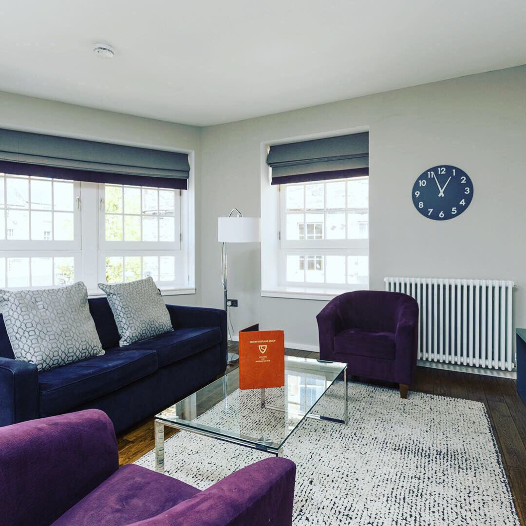 Looking for fabulous accommodation? 
Bespoke Weekends offer choice, exclusivity and amazing group rates.
This converted warehouse in Edinburgh’s west end ticks all the boxes ✔️
#eventangels #eventplanning #edinburghhen #edinburghapartments #groupaccommodation #girlsweekend