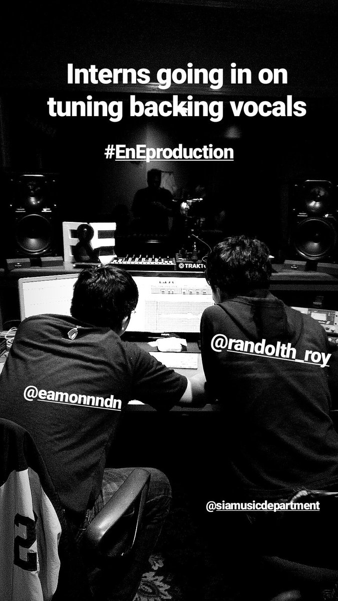EyesandEars_BKI's tweet photo. Blessed to be working with real world projects that we can get our interns in on.

#EnEproduction #interns #KKmusicScene https://t.co/k2yky27yyC