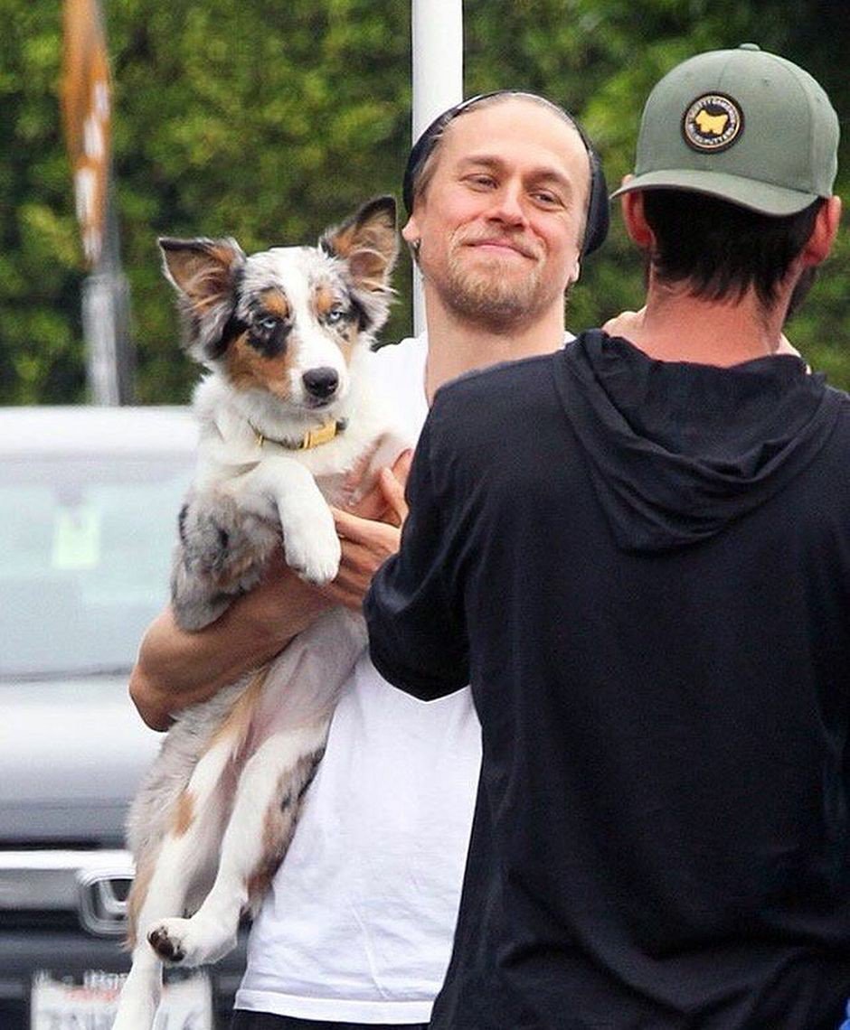 Charlie Hunnam turns 39 today! Happy Birthday to this wonderful man! 