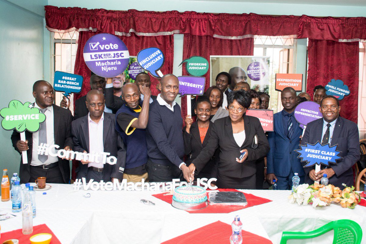 MachariaNjeru's tweet photo. Thank you my colleagues in Kitale for hosting me. I have heard you. You want change and I promise to deliver. One term is enough to allow others to serve.
Vote for change. ⚖️
#VoteMachariaForJSC #iCommitTo #MachariaForJSC https://t.co/xi34xCG3du