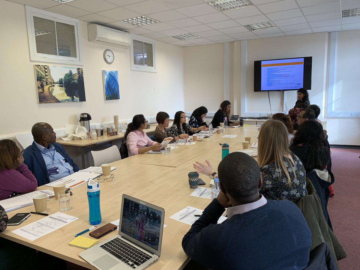 Rita_Shah08's tweet photo. @hetal_dhruve specialist respiratory pharmacist feeding back on respiratory audit results. Great to share results with both #cppecpgpe #GPPharmacists and practice support pharmacists at City and Hackney. https://t.co/umX8KX8RkC