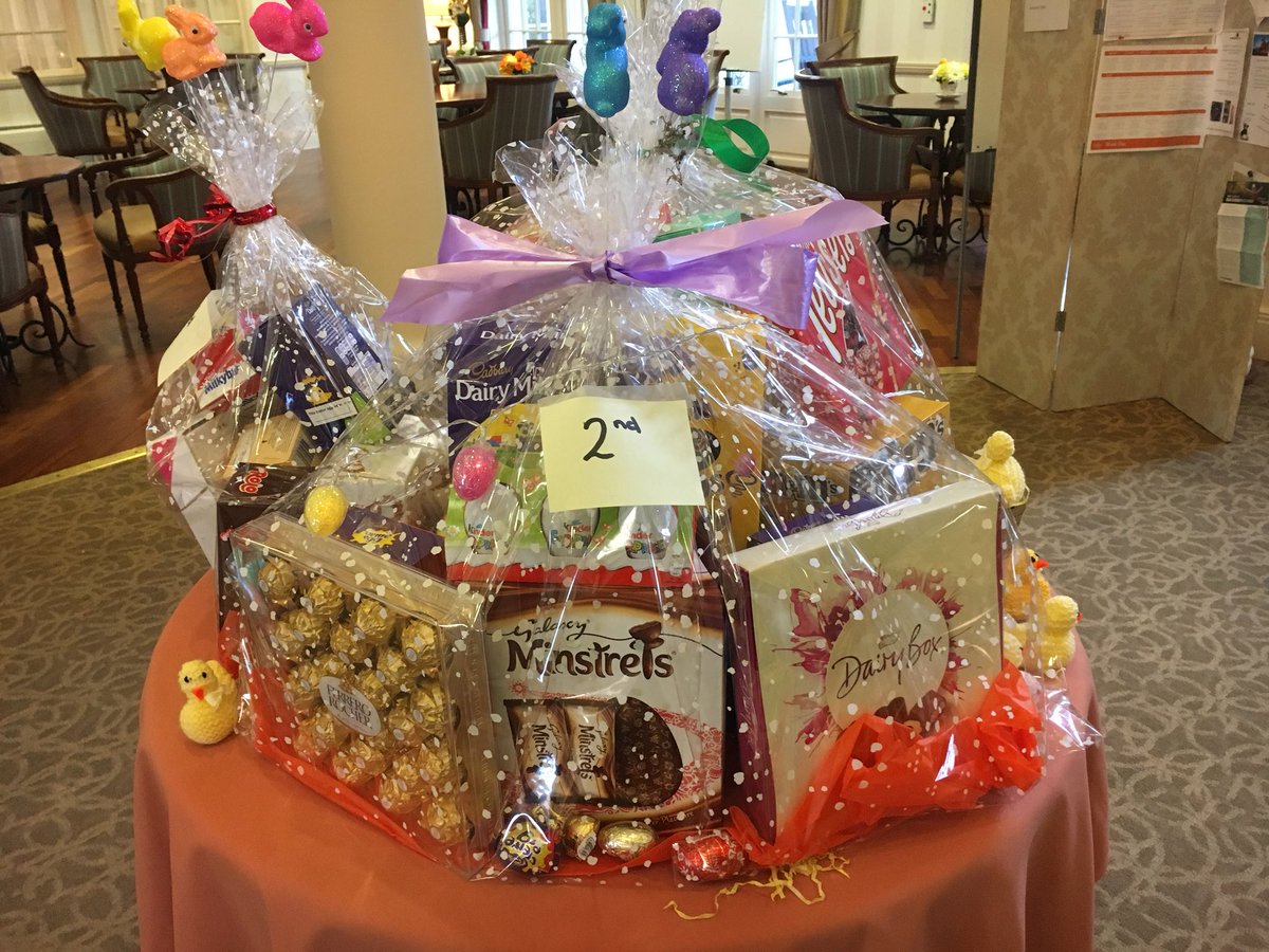 Ted_Rich14's tweet photo. We are raffling these incredible prizes off, pop in and buy a ticket from us at #SunriseofEdgbaston all proceeds will got to @AcornsHospice @SunriseSrUK https://t.co/W9tIvUaTaO