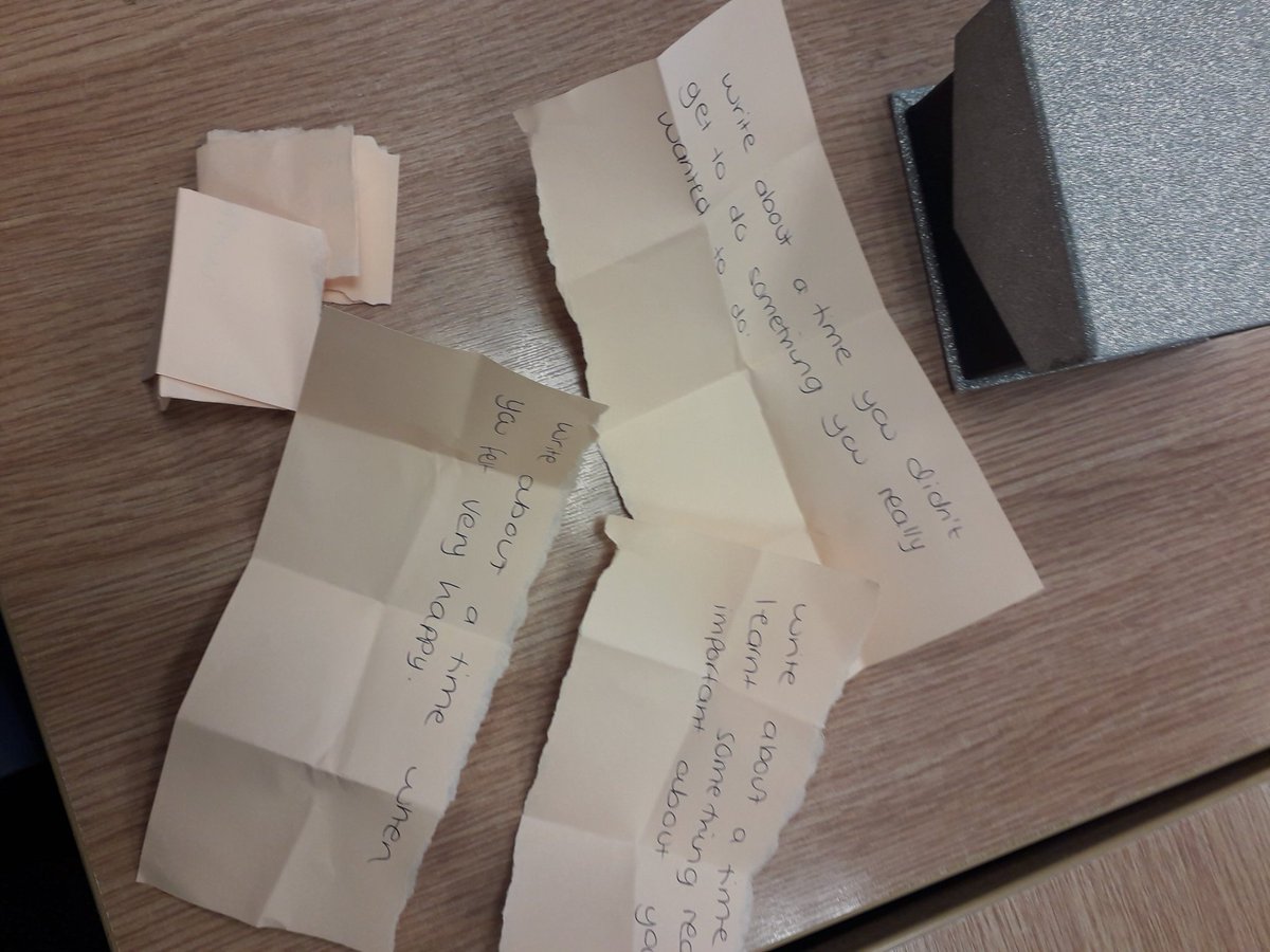 Stephlovesteac1's tweet image. What does the sparkly-box-of-challenge hold today...? #challenge #extendlearning #establishwhatyouestablish #gcseenglish