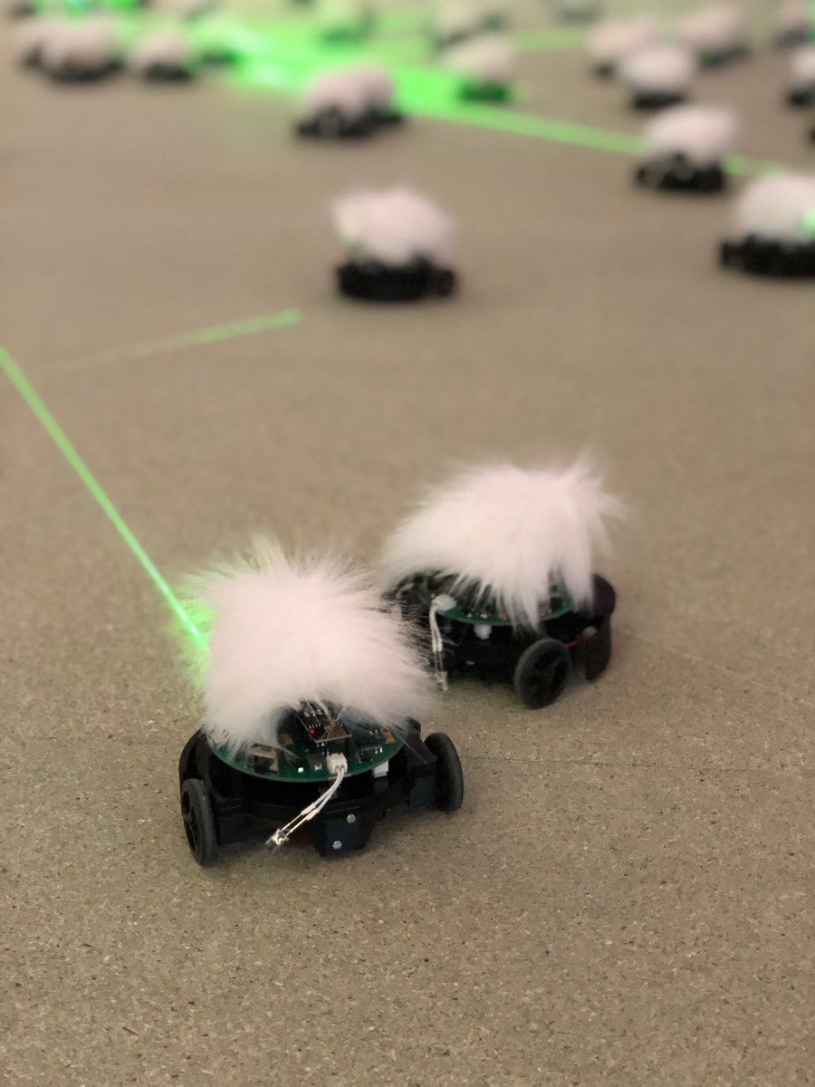 walli5's tweet image. 😎⁦@Bitkom⁩ #digitalartslab #hubberlin ⁦@msl_digital⁩ ⁦@c_netz⁩ #agencylife