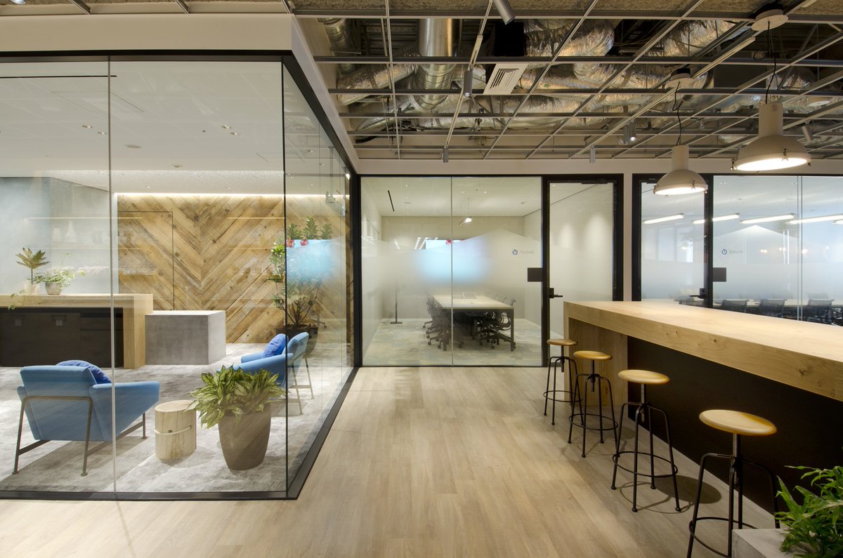 The Trade Desk project
Ultimate #design with Californian characteristics, light airy, calm and modern.
The designers at Steven Leach Group in Tokyo alongside client selected <a href="/ClestraGroup/">CLESTRA Hauserman</a>, Metropolines 1 as the perfect solution for their new #office . sla-group.com/the-trade-desk…