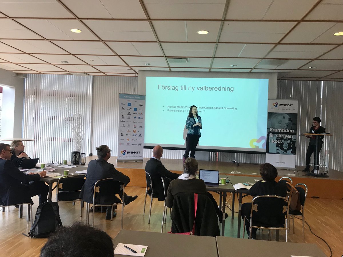Swedsoft's tweet photo. .⁦@AuroreBelfrage⁩ som precis valts till styrelseledamot i Swedsoft presenterar sig på mötet https://t.co/djvrHJI1j1
