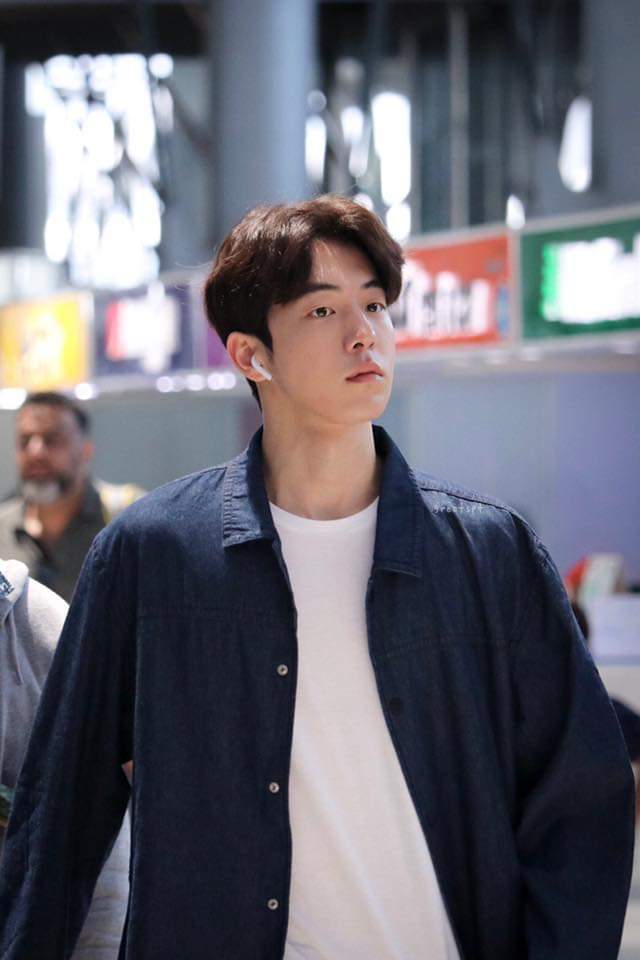jambun_ny's tweet photo. แดดประเทศไทยที่ว่าฮอตแล้ว เธอยังฮอตกว่าแดดประเทศไทยอีก💗💗 #WelcomeNamJooHyuktoThailand #namjoohyuk https://t.co/yTQWVds9Ts